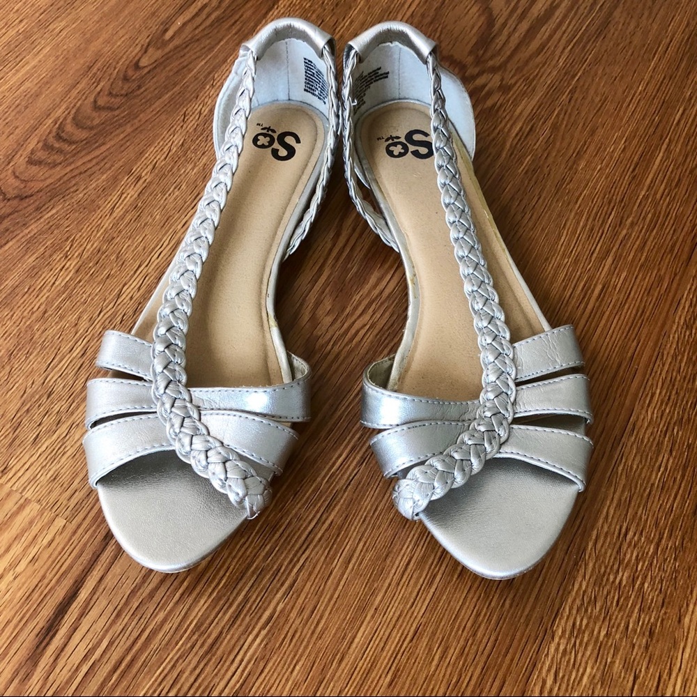 SO Sandals